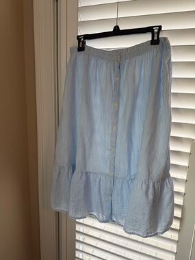Old Navy Light Blue & White Striped Button-Front A-Line Ruffle Skirt